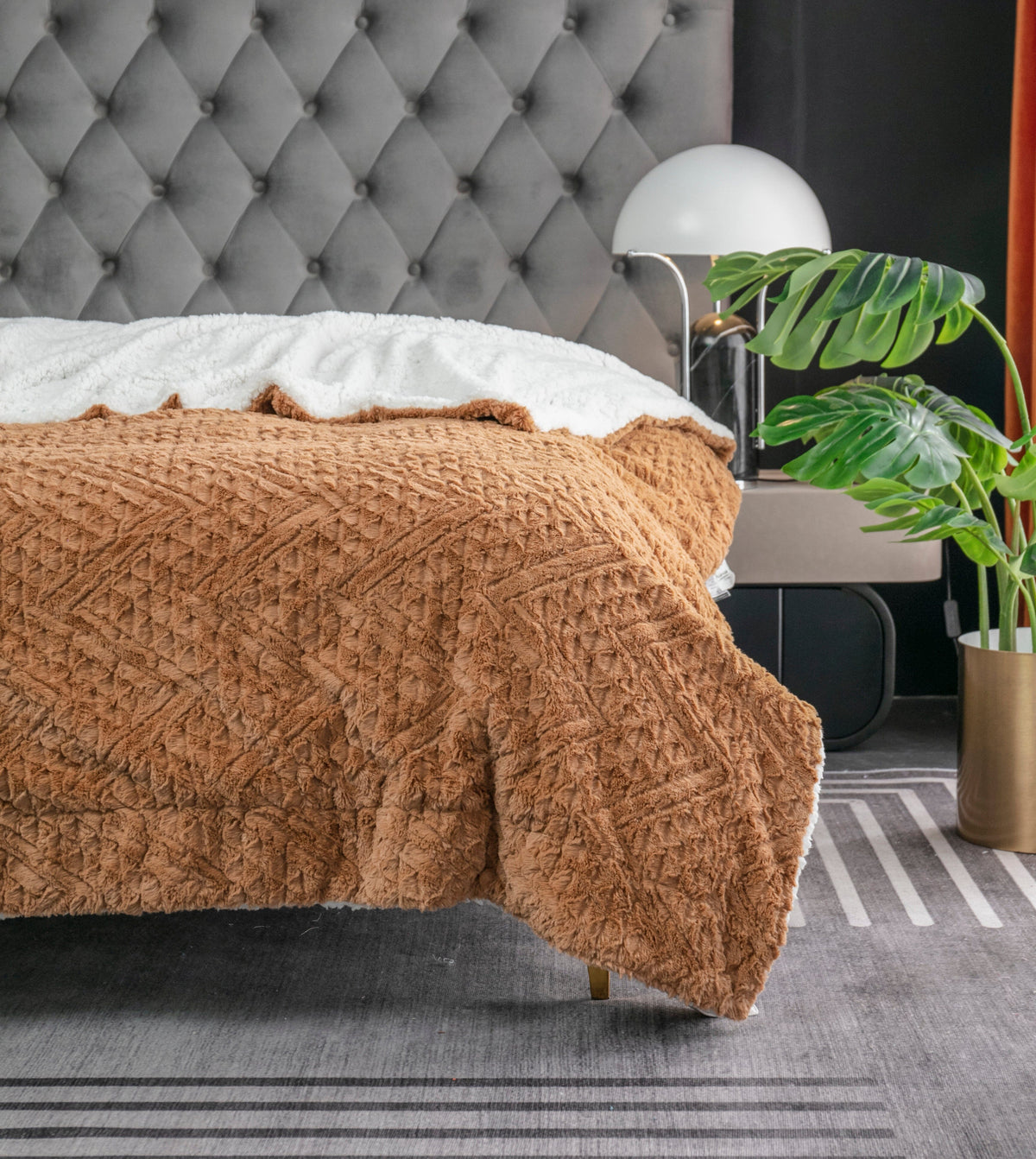 Caramel Chevron Faux Fur & Sherpa Throw Blanket